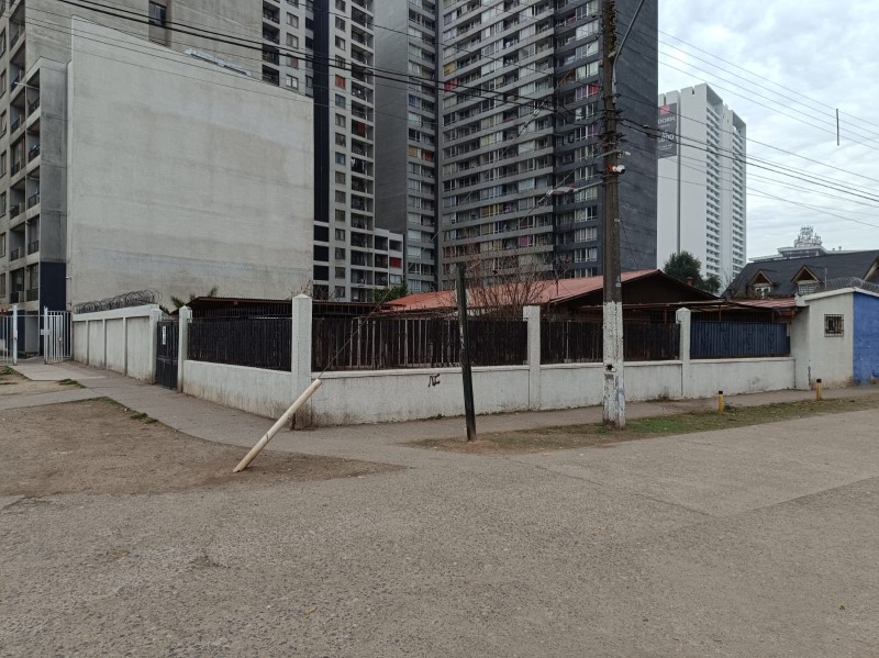 Imagen de Venta Casa en Estación Central - VICTORIA - 120 m² - 3D - 2B (Cod. 11914)
