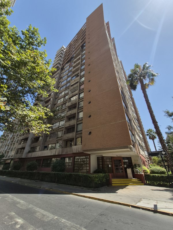Imagen de Venta Departamento en Santiago - METRO MONEDA - 45 m² - 2D - 2B (Cod. 16937)