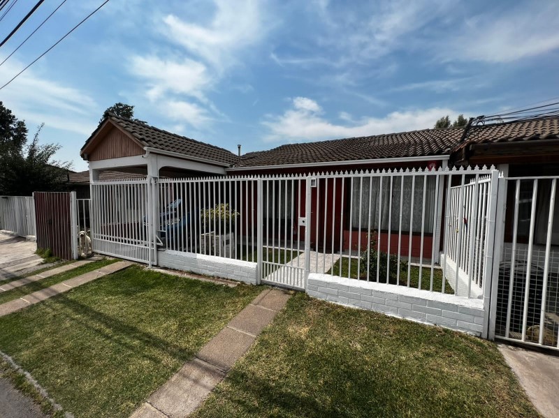 Imagen de Venta Casa en Maipú - CASA EN VENTA, SE ACEPTAN OFERTAS! - 100 m² - 3D - 2B (Cod. 17271)