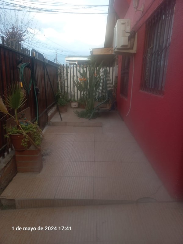 Imagen de Venta Casa en Maipú - TITO MUNDT / FRANCISCO LE DANTEC - 106 m² - 4D - 2B (Cod. 17436)