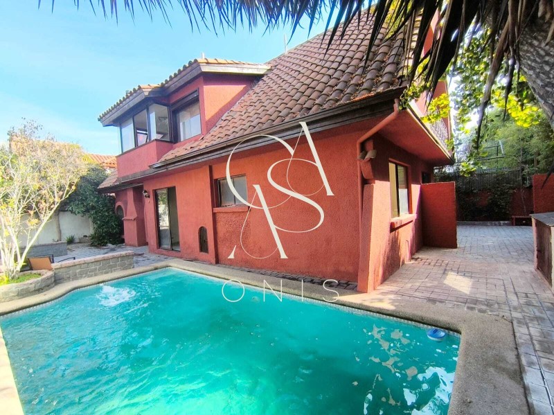 Imagen de Venta Casa en La Reina - A PASOS DE HOSPITAL MILITAR - 220 m² - 6D - 3B (Cod. 18330)