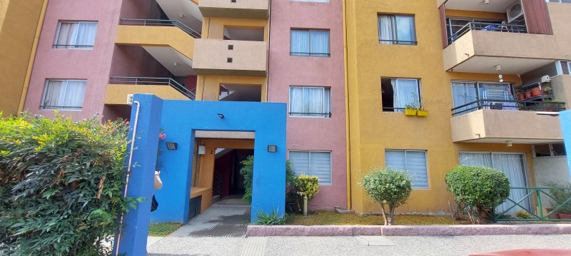 Imagen de Venta Departamento en La Cisterna - PEDRO AGUIRRE CERDA CON PLAZA DE LOS BOMBEROS - 70 m² - 2D - 2B (Cod. 18983)