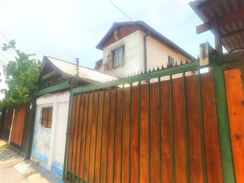 Imagen de Venta Casa en San Miguel - SE VENDE TERRENO CON DOS CASAS AMPLIAS CON LOCAL COMERCIAL - 150 m² - 4D - 3B (Cod. 18)