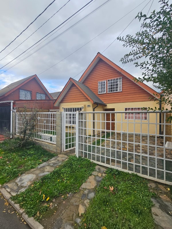 Imagen de Arriendo Casa en Talca - SE ARRIENDA CASA SEMIAMOBLADA EN HACIENDA LAS RASTRAS - 90 m² - 3D - 2B (Cod. 20573)