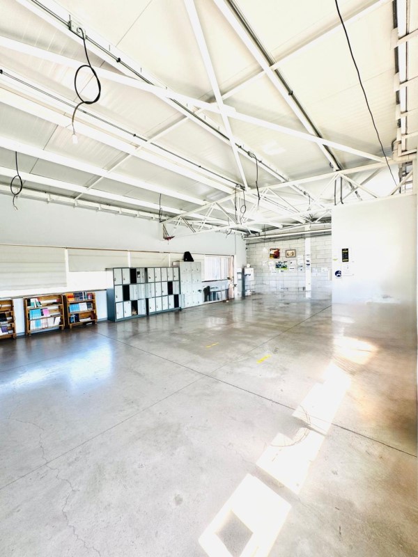 Imagen de Arriendo Local en Recoleta - AV LAS TORRES / LOS CARDENALES - 200 m² - 1D - 2B (Cod. 24909)
