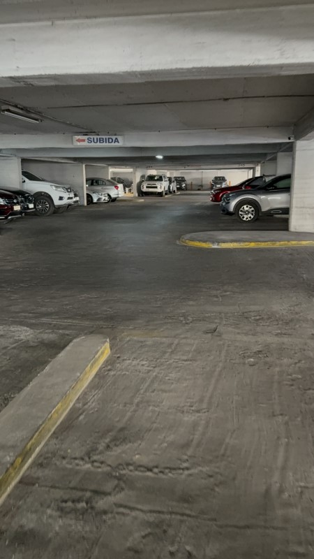 Imagen de Venta Estacionamiento en Santiago - CON MIRAFLORES - 5 m² (Cod. 24983)