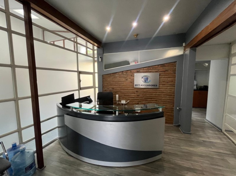 Imagen de Arriendo Oficina en Providencia - ROMÁN DIAZ / ALFÉREZ REAL - 214 m² - 5D - 3B (Cod. 27668)
