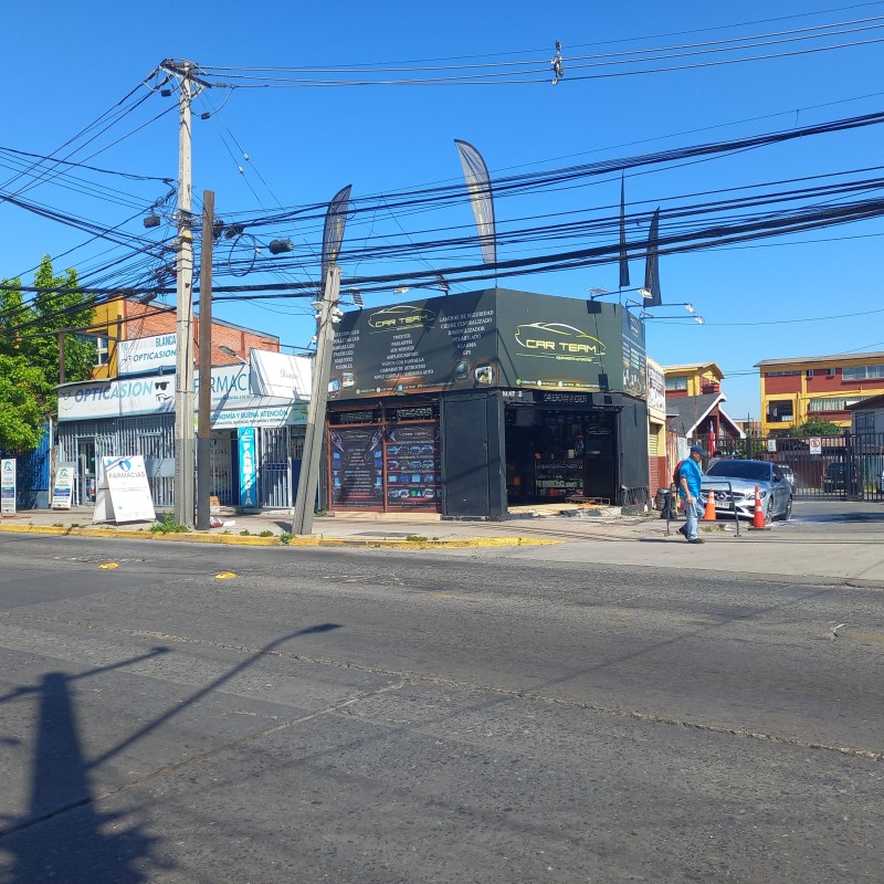 Imagen de Venta Local en El Bosque - GRAN AVENIDA - 119 m² - 5D - 5B (Cod. 27736)