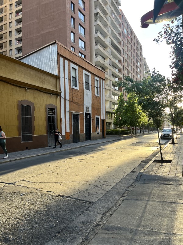 Imagen de Venta Casa en Santiago - LORD COCHRANE / PADRE MIGUEL DE OLIVARES - 350 m² - 5D - 3B (Cod. 29177)