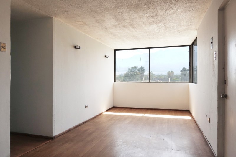 Imagen de Venta Departamento en Peñalolén - AMERICO VESPUCIO NORTE Y SAN LUIS DE MACUL - 72 m² - 3D - 2B (Cod. 29685)
