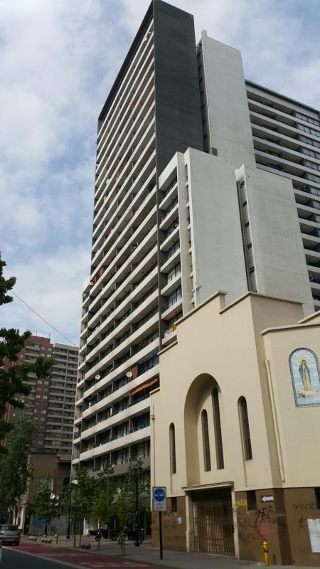 Imagen de Arriendo Departamento en Santiago - ARRIENDA DEPARTAMENTO 1D+1B A PASOS METRO MONEDA - 30 m² - 1D - 1B (Cod. 29690)