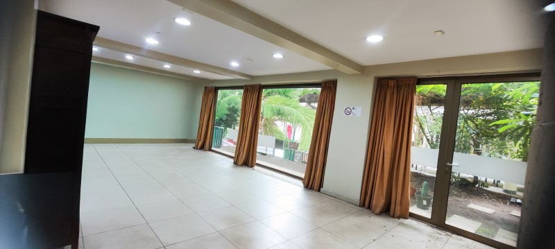 Imagen de Arriendo Casa en Santiago - ALONSO DE OVALLE - 402 m² - 20D - 3B (Cod. 31043)