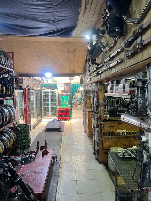 Imagen de Venta Local en Quinta Normal - GASPAR DE ORENSE Y CATEDRAL - 360 m² - 1B (Cod. 31948)