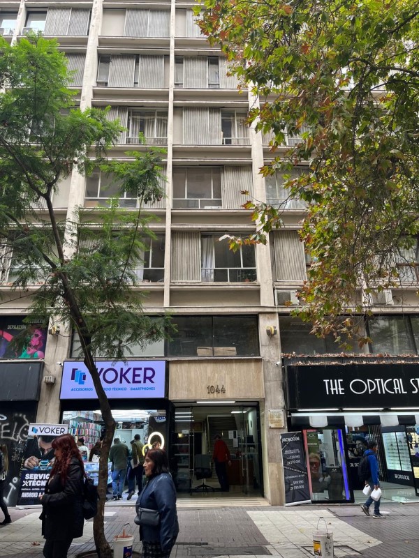 Imagen de Venta Oficina en Santiago - CASCO HISTORICO - 53 m² - 2D - 1B (Cod. 33976)