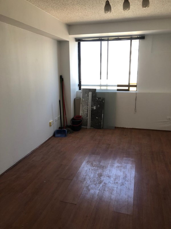 Imagen de Venta Oficina en Santiago - MONJITAS - 22 m² - 1D - 1B (Cod. 34339)