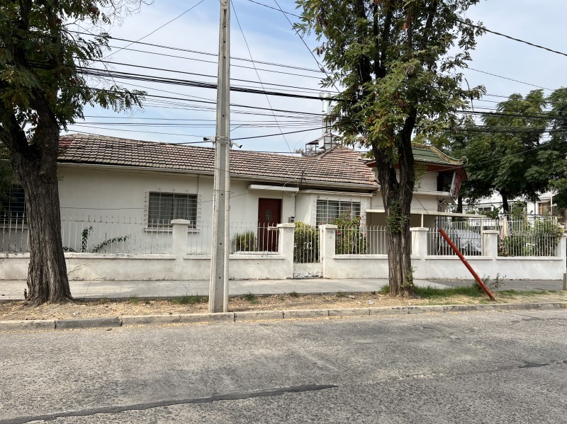Imagen de Venta Casa en Ñuñoa - PUCARA / GENERAL GOROSTIAGA - 323 m² - 8B (Cod. 34639)