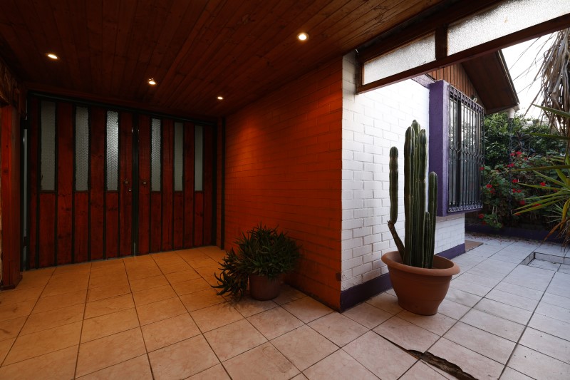 Imagen de Venta Casa en Maipú - DIEGO BARROZ ORTIZ / AVENIDA CUATRO PONIENTE. - 60 m² - 3D - 2B (Cod. 36159)