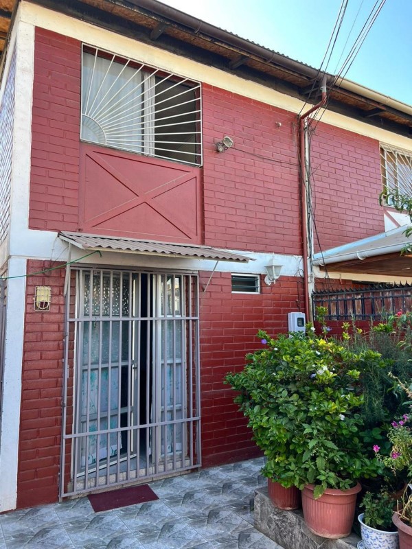 Imagen de Venta Casa en Puente Alto - PUENTE ALTO - 67 m² - 2D - 2B (Cod. 36580)