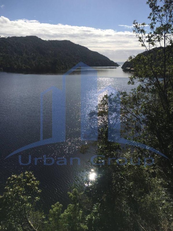 Imagen de Venta Casa en Chonchi - SECTOR CONTENTO - 11,5 KMS A CUCAO - ESTRECHO CONTENTO - 161 m² - 4D - 3B (Cod. 37117)