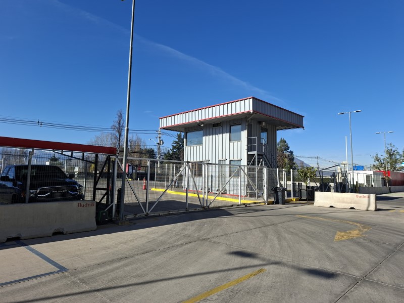 Imagen de Arriendo Bodega en Paine - CALETERA PONIENTE PANAMERICANA SUR KM 42 - 1540 m² - 1D - 2B (Cod. 37201)