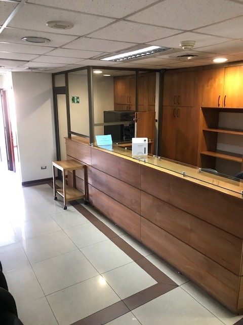 Imagen de Arriendo Oficina en Santiago - TORRE ALAMEDA - AV. BERNARDO O´HIGGINS CON SAN ANTONIO - 350 m² - 6D - 15B (Cod. 37468)