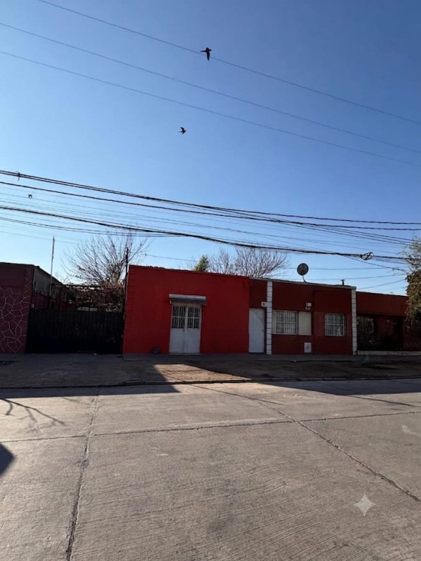Imagen de Venta Casa en San Joaquín - TOMAS DE CAMPANELLA - PJE. BENOZZO GOZZOLI - 98 m² - 4D - 1B (Cod. 37524)