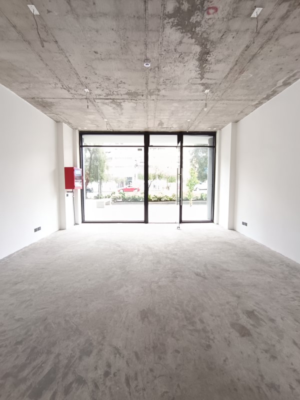 Imagen de Arriendo Local en Las Condes - AVDA LAS CONDES - 32 m² - 1B (Cod. 37928)