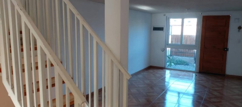 Imagen de Venta Casa en Melipilla - CASA MELIPILLA, LOS ESPINOS 138 - 106 m² - 4D - 1B (Cod. 38219)