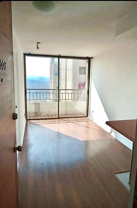 Imagen de Venta Departamento en Santiago - 2.500 UF: 2D CON ESTACIONAMIENTO Y BODEGA CERCA DEL METRO - 46 m² - 2D - 1B (Cod. 38262)