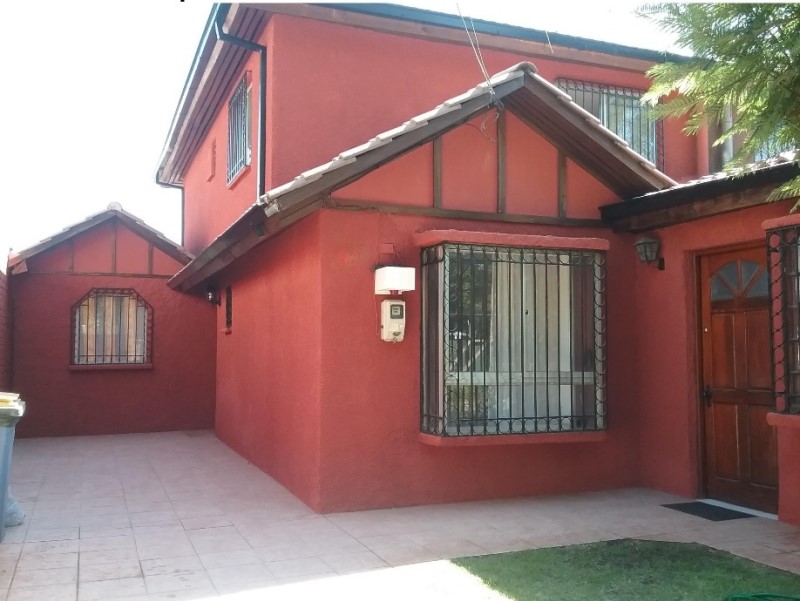 Imagen de Venta Casa en La Florida - CASA DE 2 PISOS, 4 DORM Y 2 BAÑOS - 130 m² - 4D - 2B (Cod. 38506)
