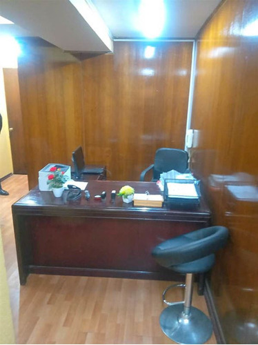 Imagen de Venta Oficina en Santiago - CERCANO A PLAZA DE LA CONSTITUCIÓN - 60 m² - 4D - 2B (Cod. 38632)