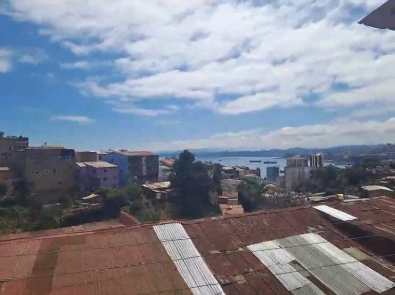 Imagen de Venta Casa en Valparaíso - A PASOS DE COLEGIO INTERNACIONAL DE AVENIDA ALEMANIA. - 54 m² - 2D - 1B (Cod. 38814)