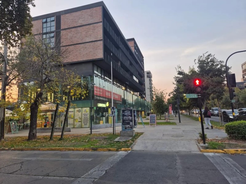 Imagen de Arriendo Local en Providencia - EL AGUILUCHO 3040 - 98 m² - 3B (Cod. 39006)