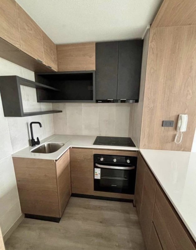 Imagen de Arriendo Departamento en Ñuñoa - CALLE FRANCISCO MENESES/METRO RODRIGO DE ARAYA - 55 m² - 2D - 1B (Cod. 39099)