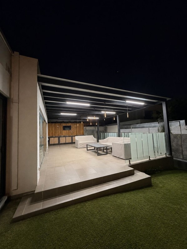 Imagen de Arriendo Casa en Colina - LAS PATAGUAS CHAMISERO - 140 m² - 4D - 4B (Cod. 39101)