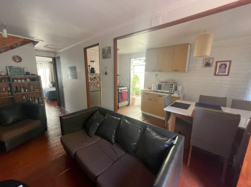 Imagen de Venta Casa en Puente Alto - SAN HUGO/METRO PROTECTORA DE LA INFANCIA - 148 m² - 4D - 2B (Cod. 39147)