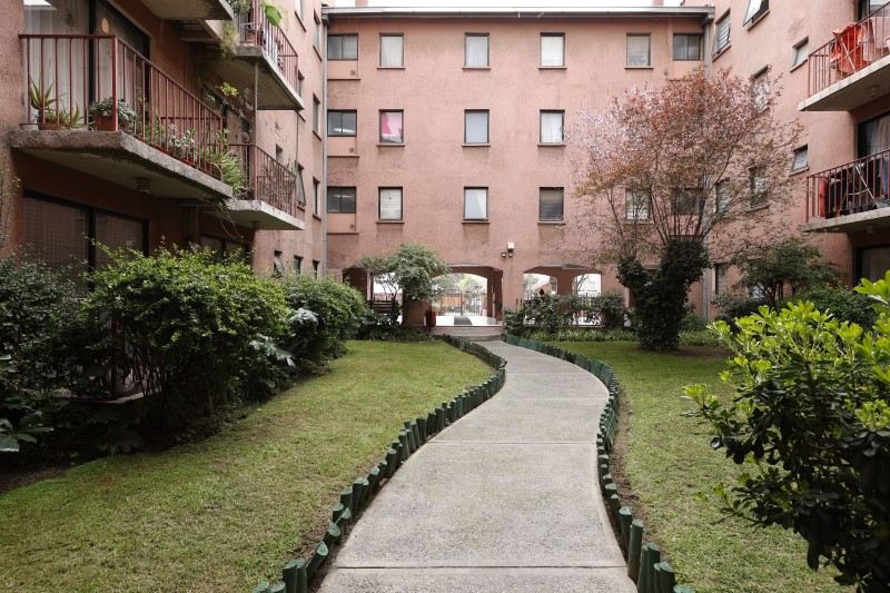 Imagen de Venta Departamento en La Cisterna - METRO LA CISTERNA. - 52 m² - 3D - 1B (Cod. 39501)