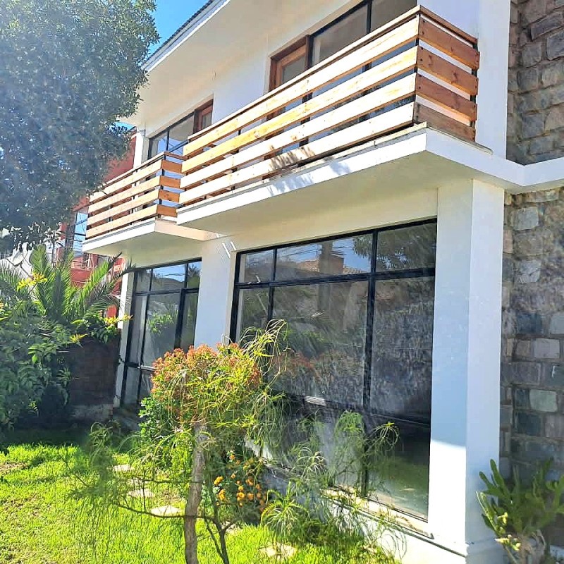 Imagen de Arriendo Casa en Ovalle - SECTOR CENTRICO - 164 m² - 4D - 2B (Cod. 39550)