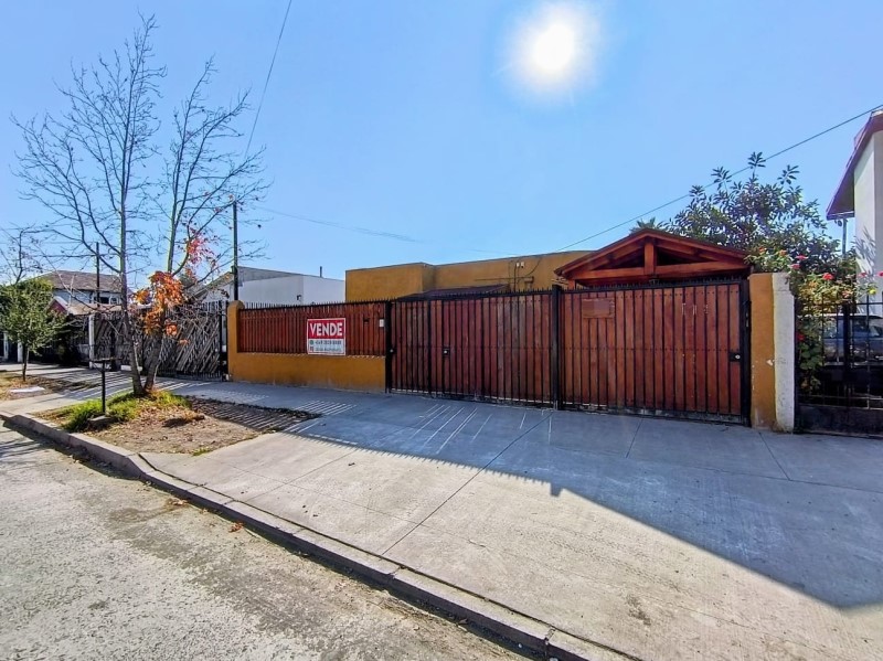 Imagen de Venta Casa en San Miguel - BARRIO SAN MIGUEL - 76 m² - 8D - 6B (Cod. 39627)