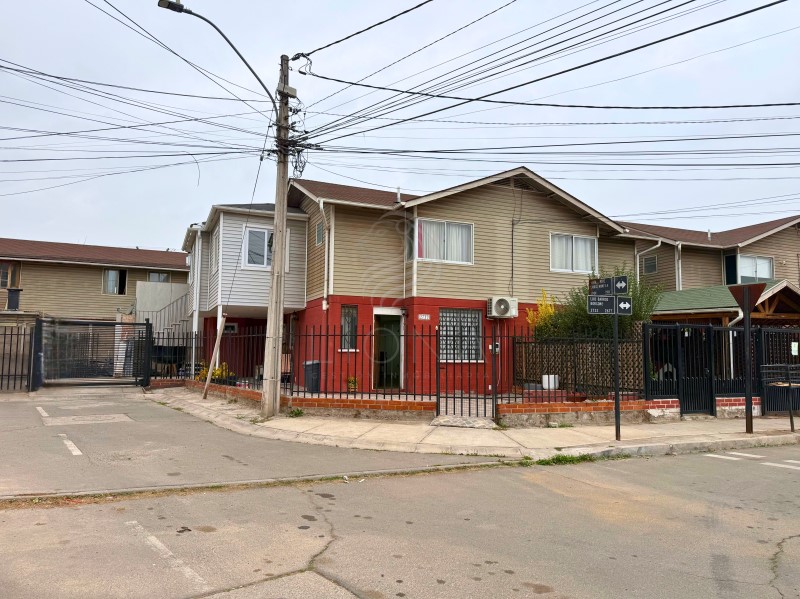 Imagen de Venta Casa en Maipú - BARROS BORGOÑO - 138 m² - 4D - 3B (Cod. 39810)