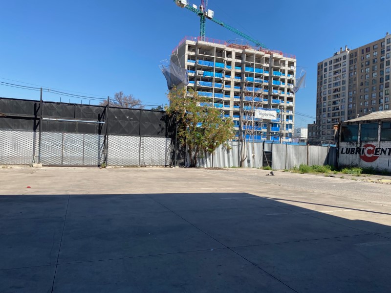 Imagen de Arriendo Local en Independencia - TERRENO COMERCIAL - 702 m² (Cod. 39817)