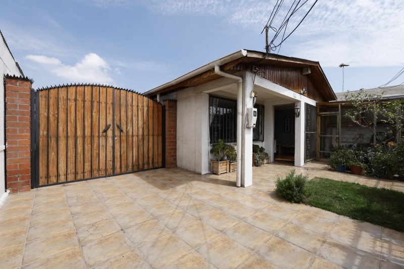 Imagen de Venta Casa en El Bosque - EL BOSQUE. - 115 m² - 3D - 2B (Cod. 39894)