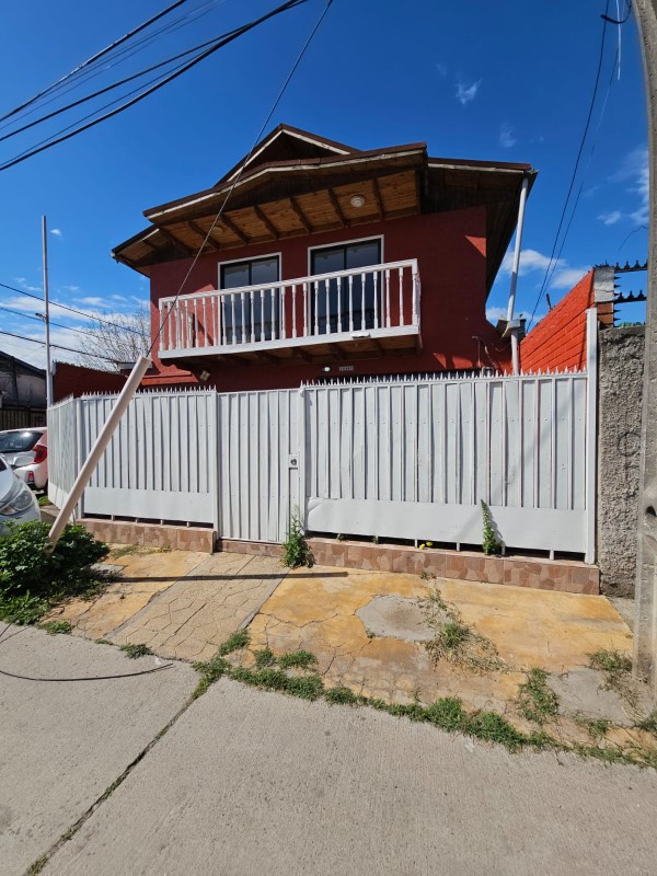 Imagen de Arriendo Casa en Maipú - EL ABRAZO, MAIPÚ - 120 m² - 6D - 2B (Cod. 39903)