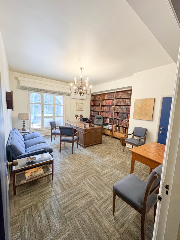 Imagen de Venta Oficina en Santiago - CERCANO A HUÉRFANOS CON TEATINOS - 109 m² - 3D - 2B (Cod. 39993)