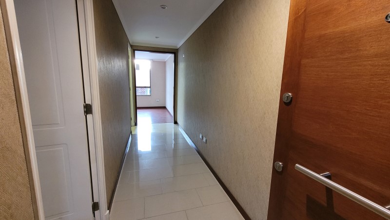Imagen de Venta Departamento en Santiago - AMPLIO DEPARTAMENTO CON ESTACIONAMIENTO Y BODEGA - 74 m² - 2D - 2B (Cod. 40010)