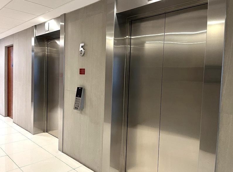Imagen de Arriendo Oficina en Las Condes - METRO MANQUEHUE - 37 m² - 1B (Cod. 40048)