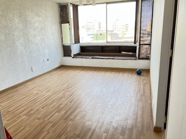 Imagen de Arriendo Departamento en Santiago - METRO UNIVERSIDAD CATOLICA - 75 m² - 3D - 1B (Cod. 40057)