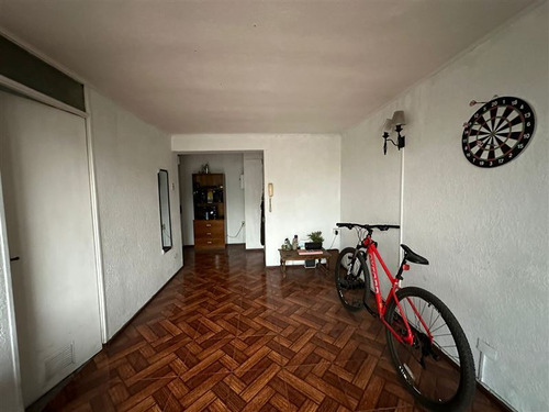 Imagen de Venta Departamento en Santiago - DEPARTAMENTO EN VENTA DE 3D 2 B EN SANTIAGO TOESCA - 68 m² - 3D - 2B (Cod. 453)