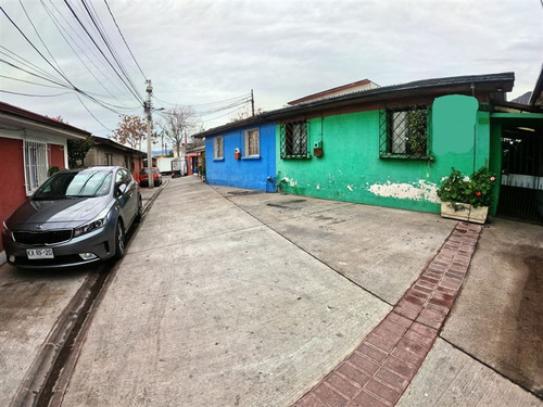 Imagen de Venta Casa en La Reina - AMPLIA CASA DE 3 DORM. EN LA REINA - 76 m² - 3D - 1B (Cod. 890)